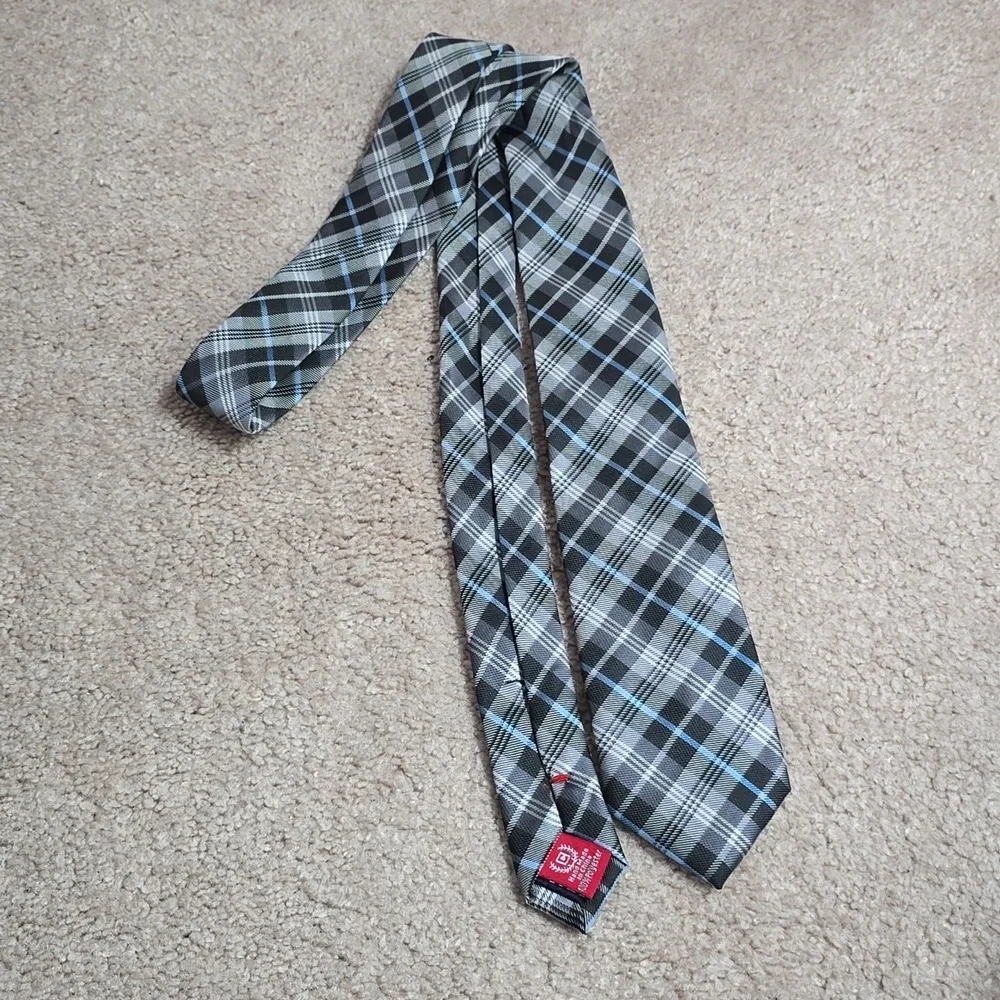 CHAPS Plaid Tie (48